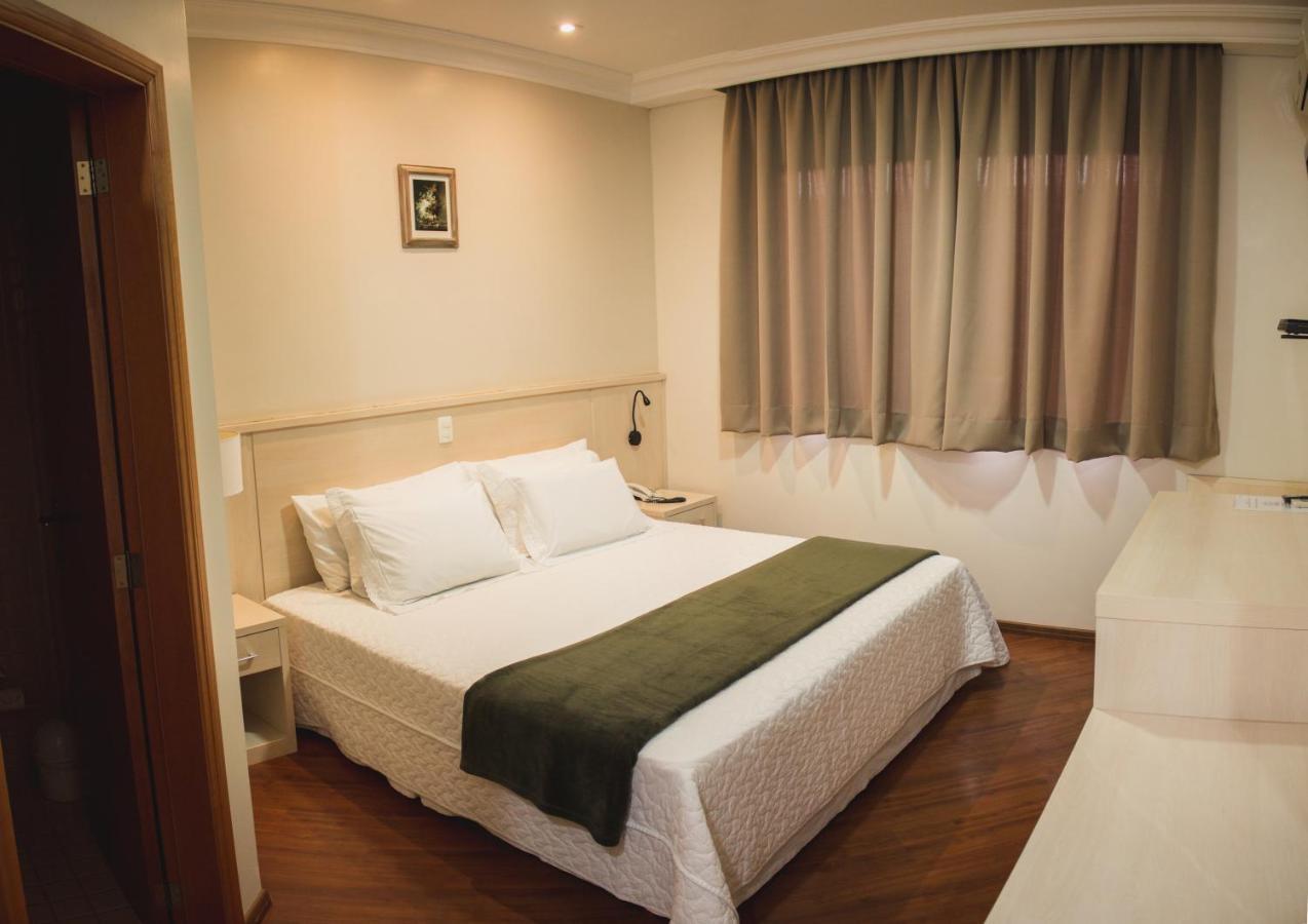 Grande Hotel גוארפואבה מראה חיצוני תמונה