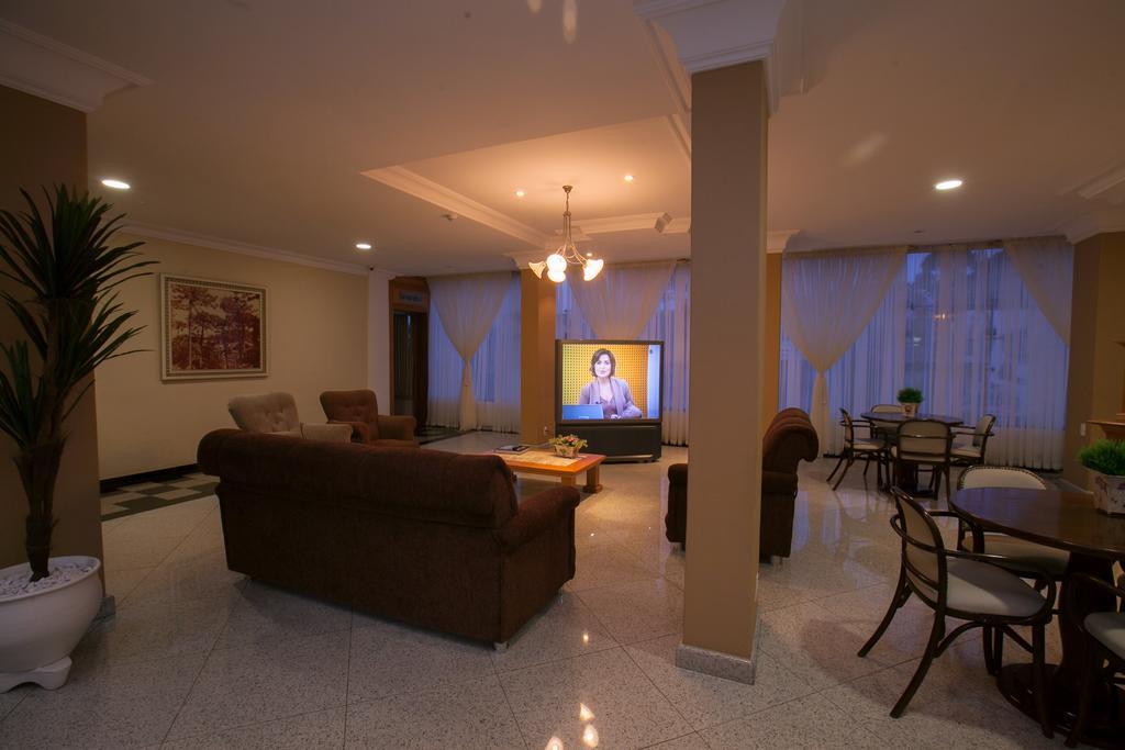 Grande Hotel גוארפואבה מראה חיצוני תמונה