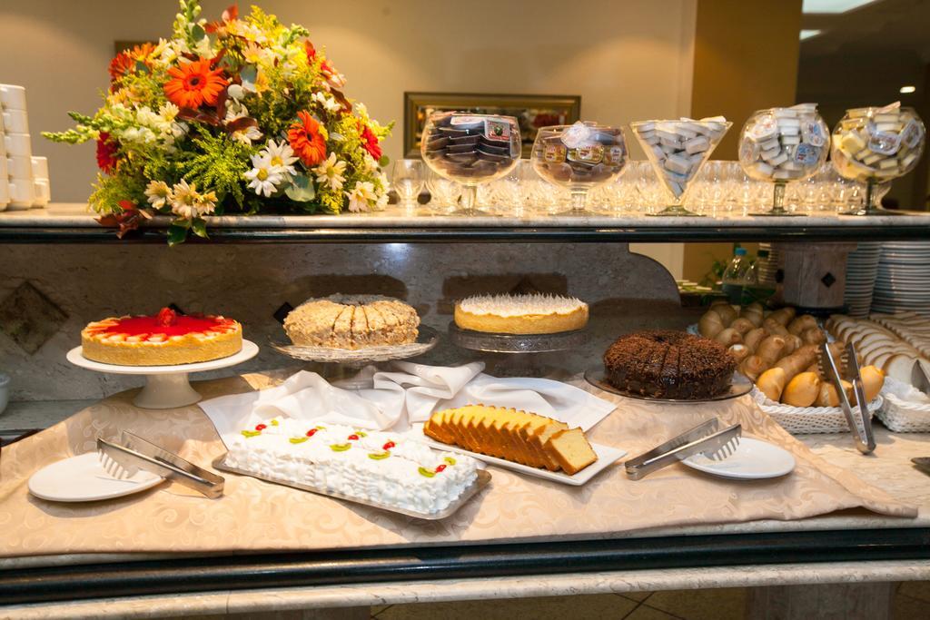 Grande Hotel גוארפואבה מראה חיצוני תמונה