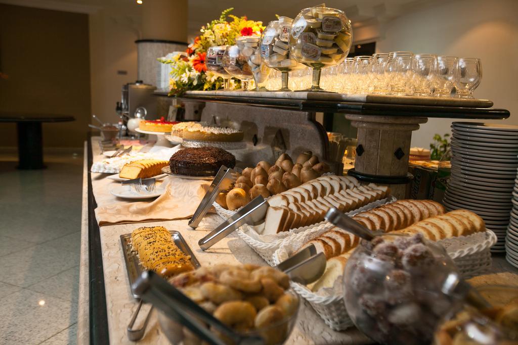Grande Hotel גוארפואבה מראה חיצוני תמונה