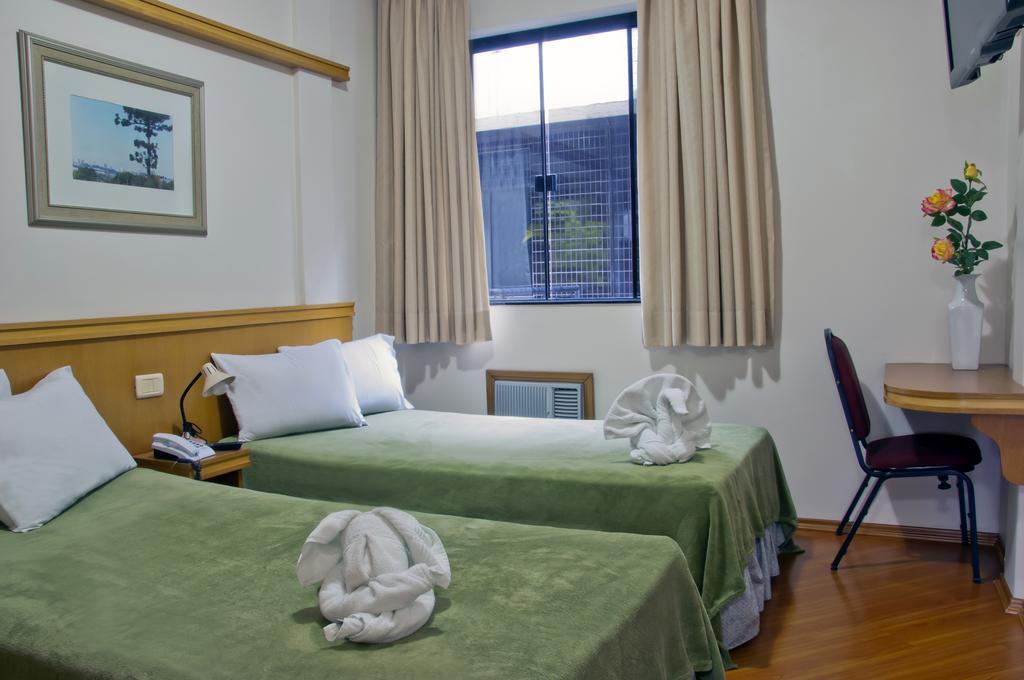 Grande Hotel גוארפואבה מראה חיצוני תמונה