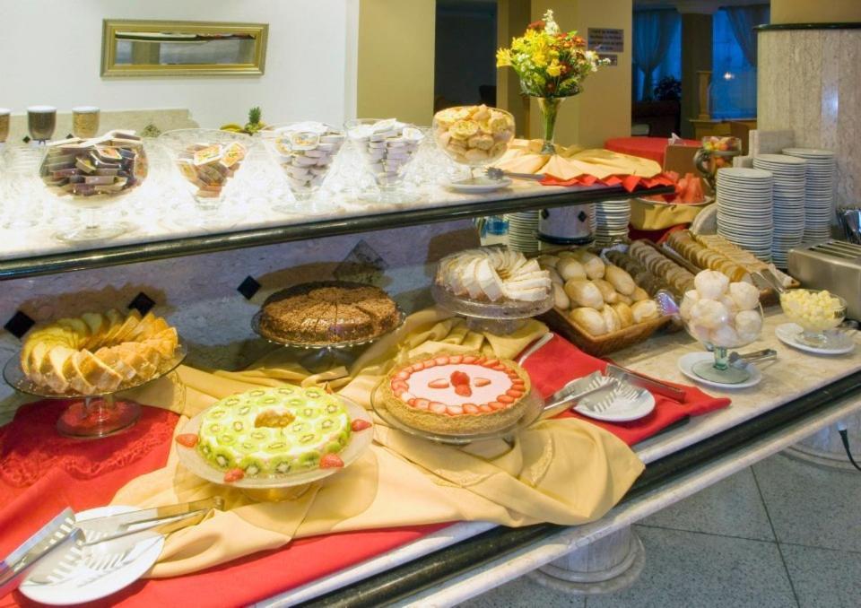 Grande Hotel גוארפואבה מראה חיצוני תמונה