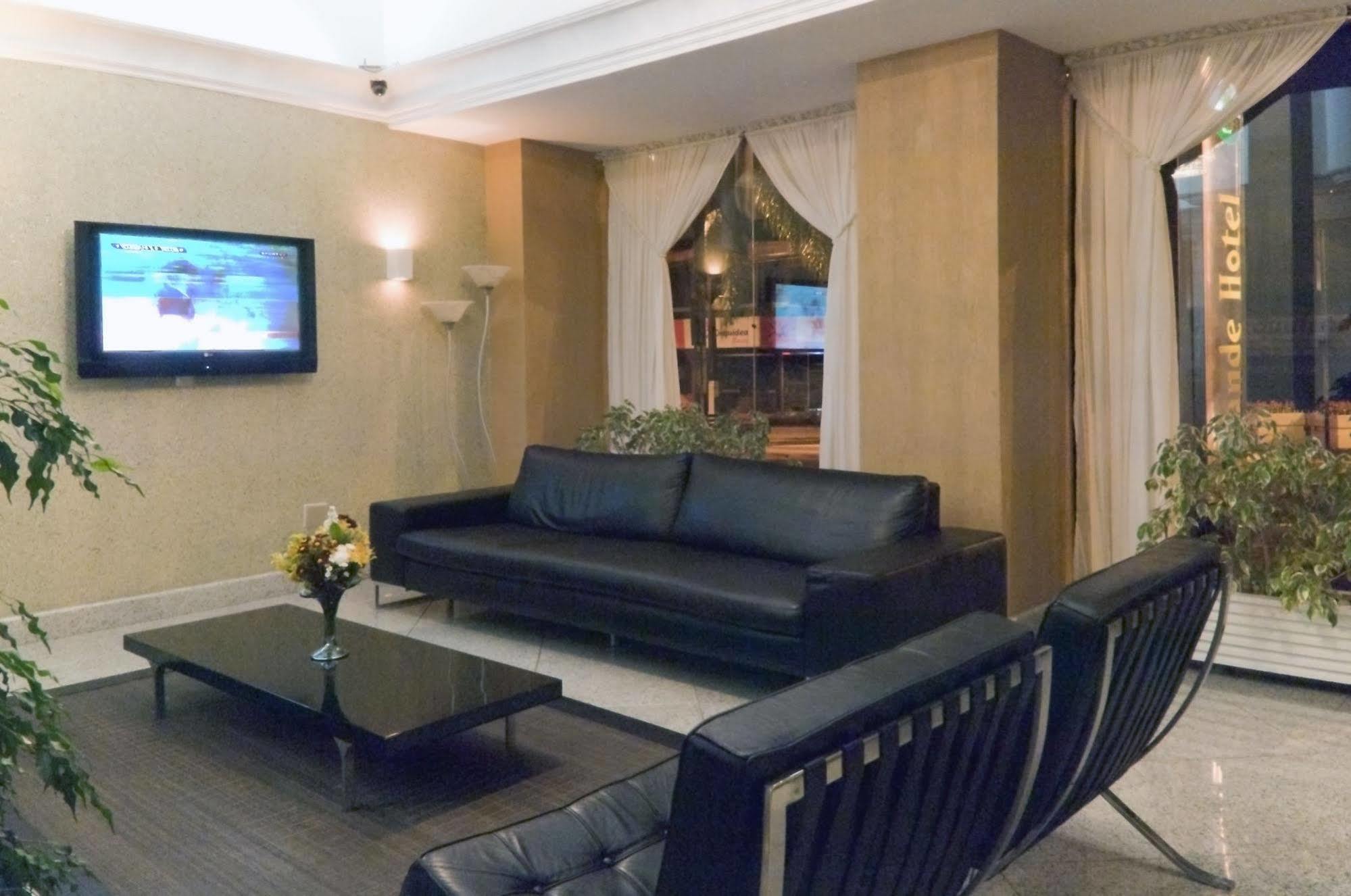 Grande Hotel גוארפואבה מראה חיצוני תמונה
