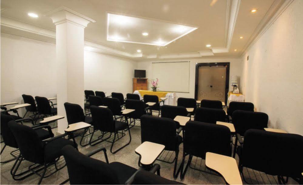 Grande Hotel גוארפואבה מראה חיצוני תמונה